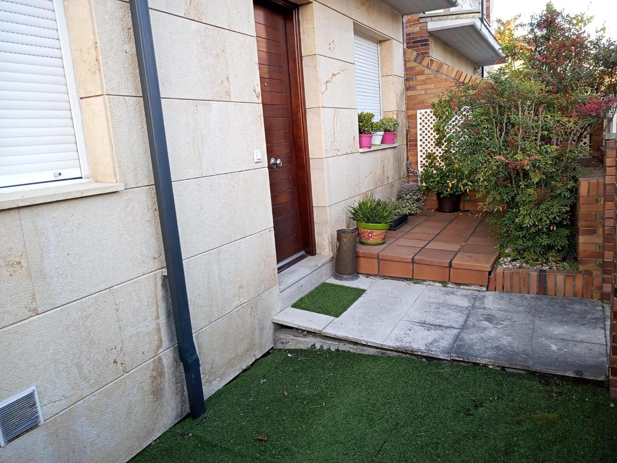 Azalea Residencial Apartment Torrelavega Exterior photo